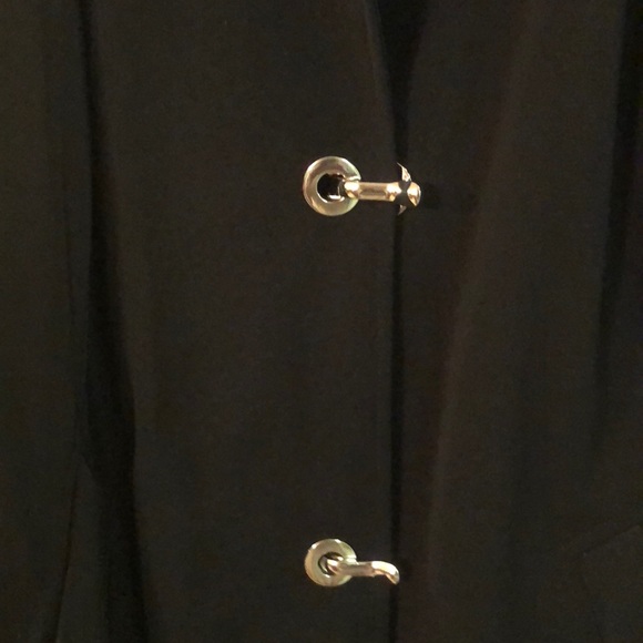 Coat - Picture 4 of 5